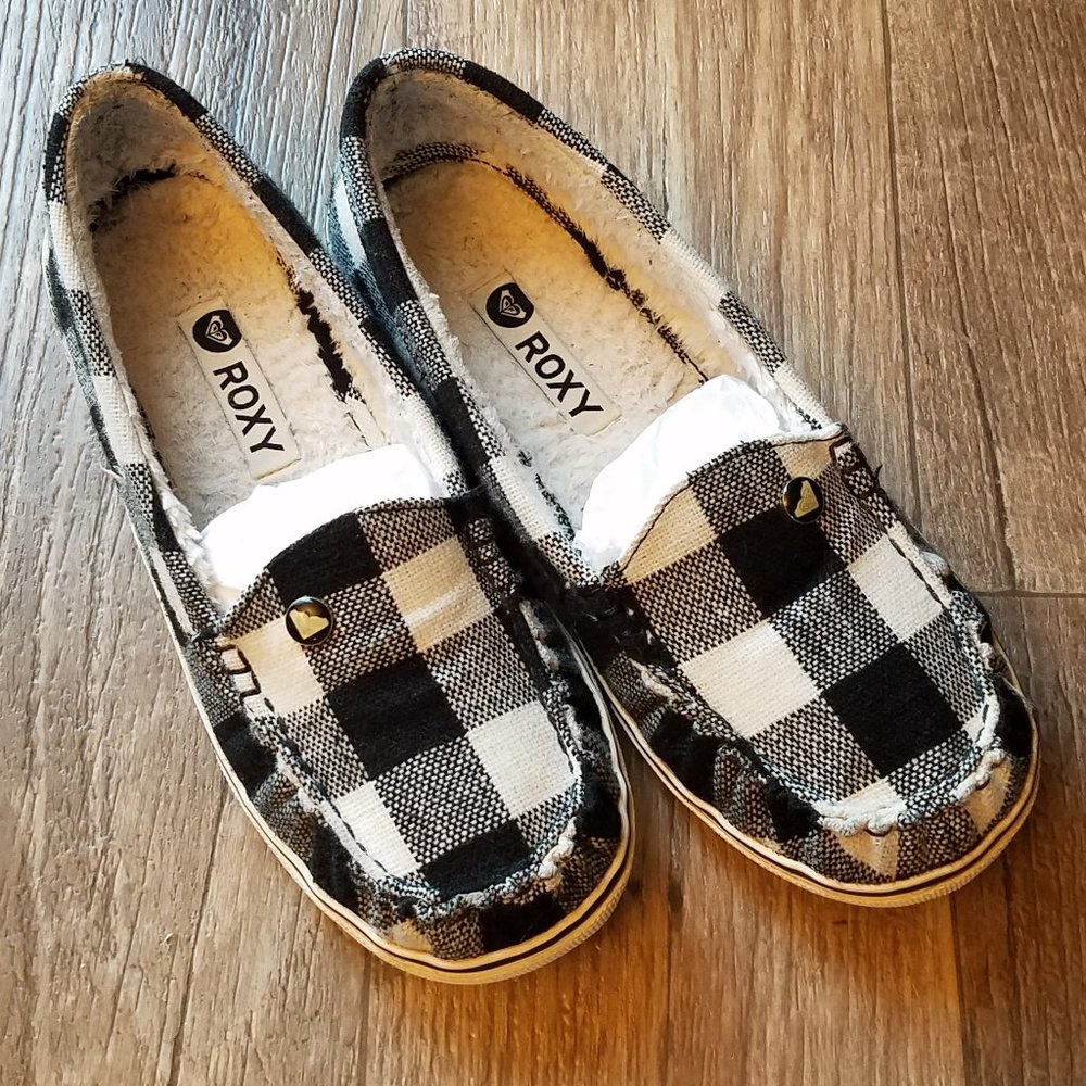 Roxy Piccolo Black & White Plaid Fur Line Slip ons